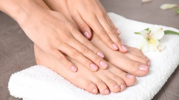 Express Manicure Treatment